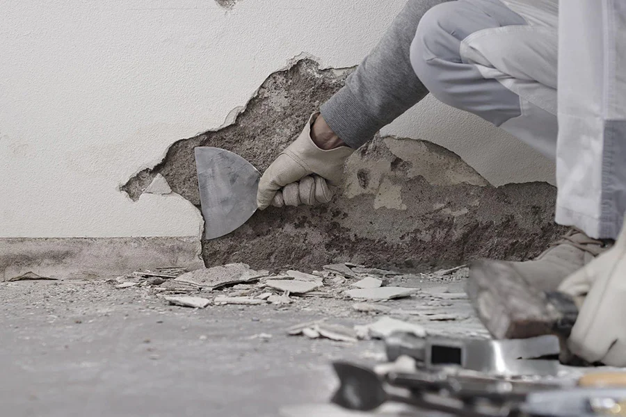 Cracked Wall Structure in Jeffersonville, IN
